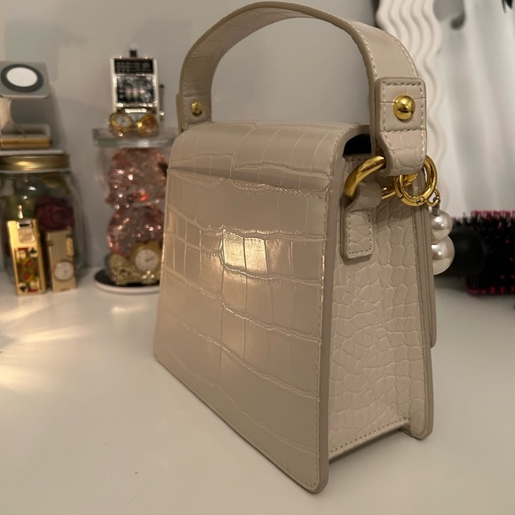 JW PEI FAE Top Handle Purse - Picture 9 of 16